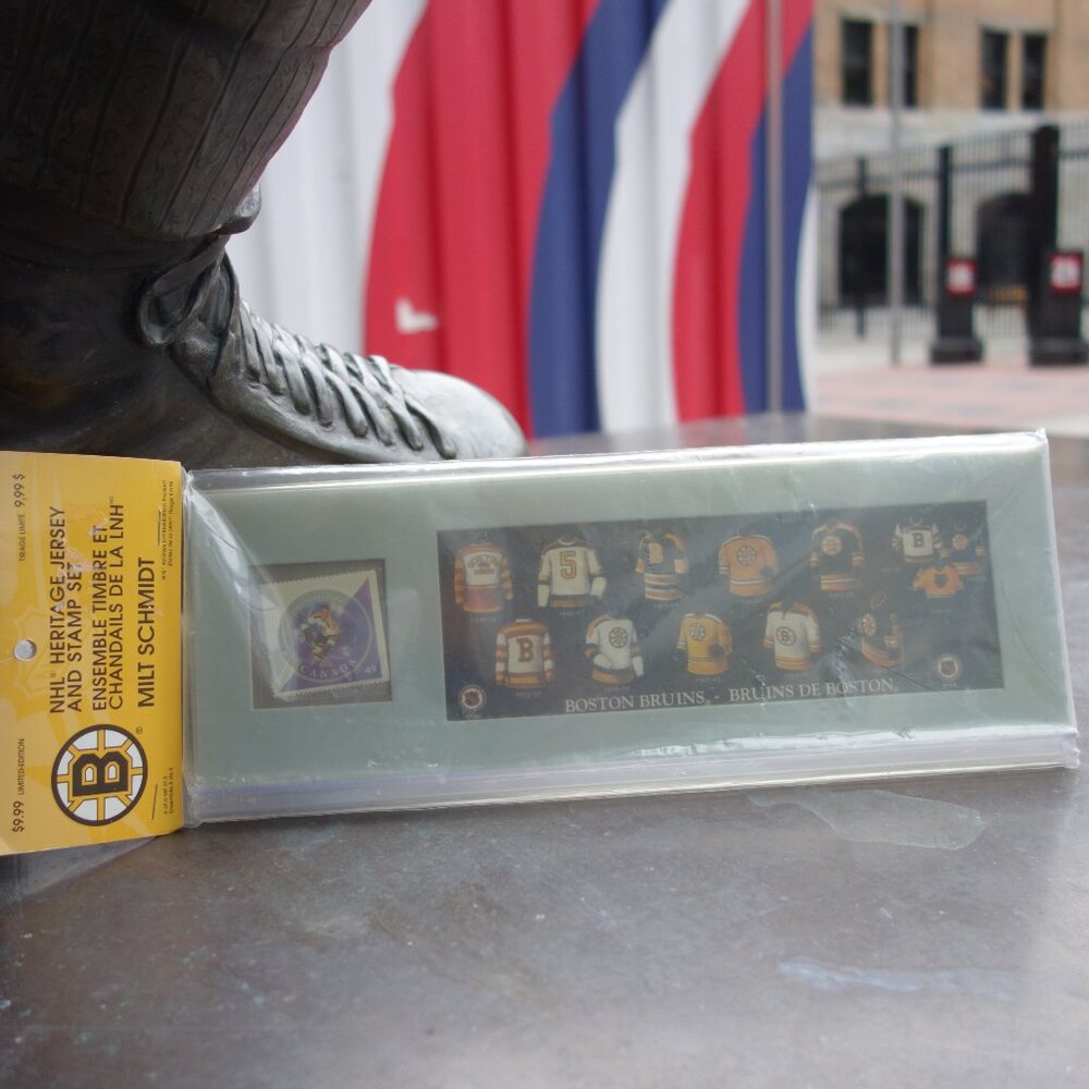 NHL Heritage Jersey and Stamp Set Boston Bruins Milt Schmidt *New in Package*